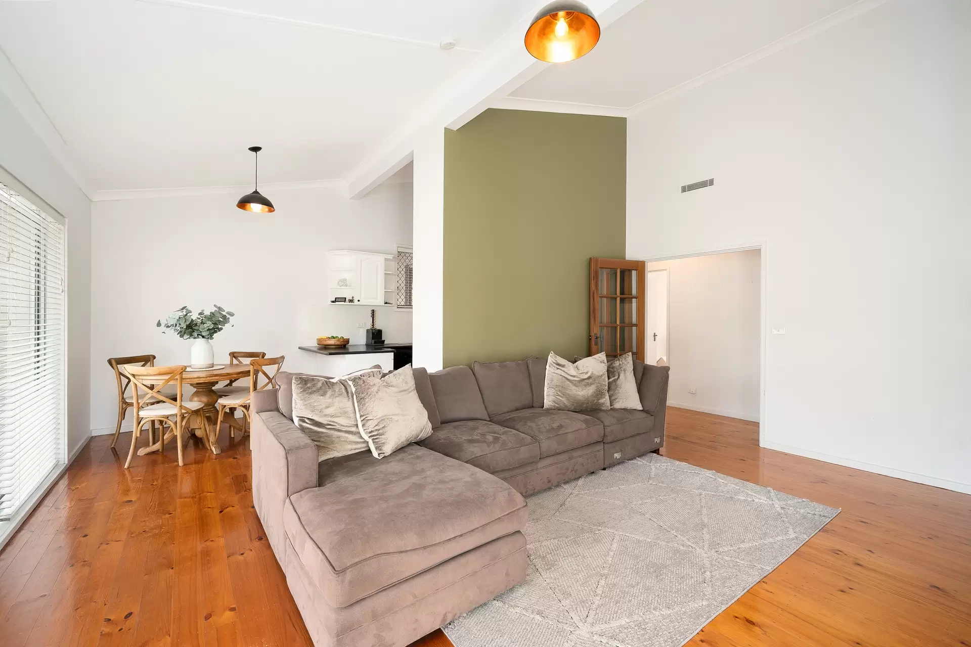 7 Kingsbury Street, Croydon Park Auction by Richard Matthews Real Estate - image 3