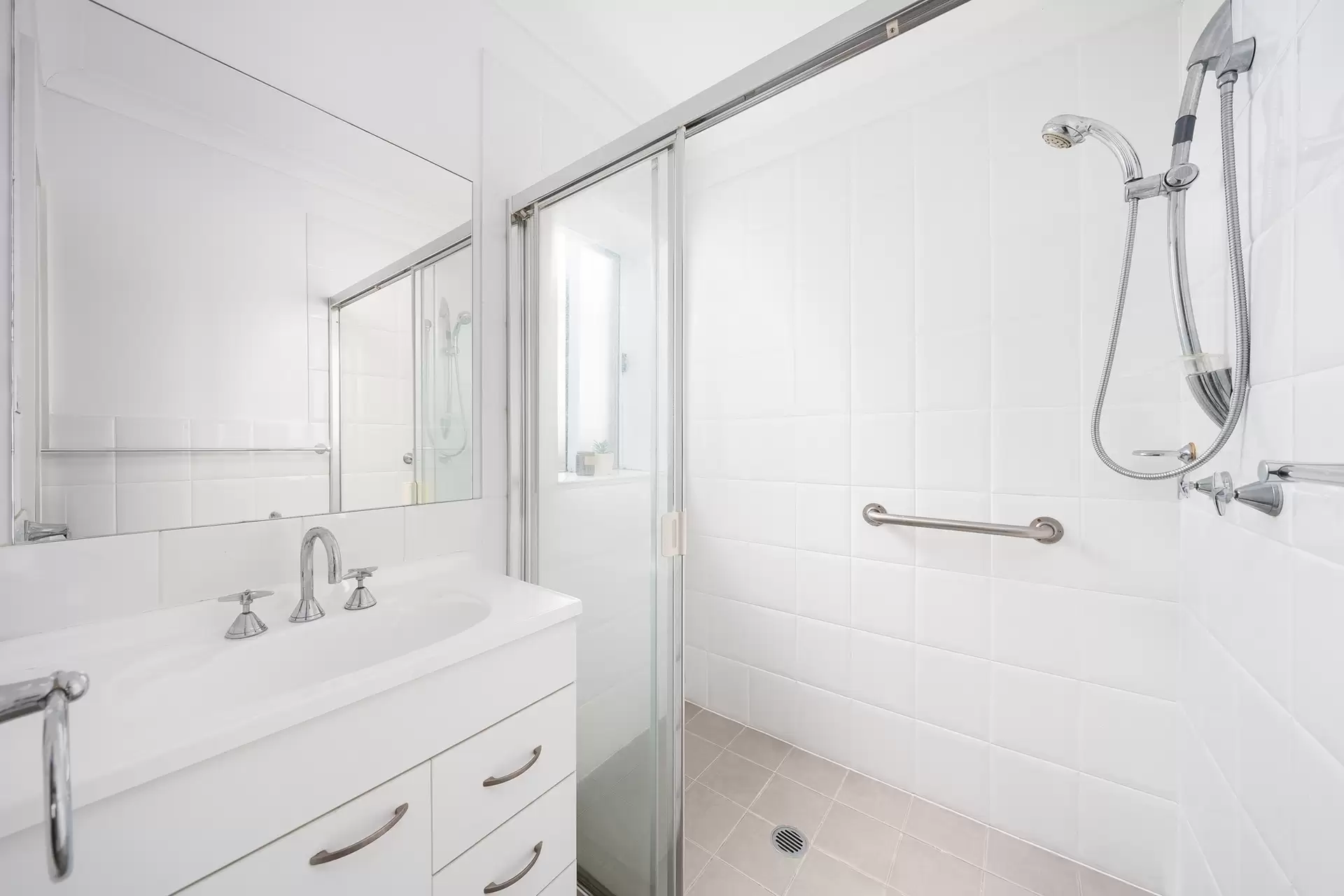 28 Brighton Street, Croydon Auction by Richard Matthews Real Estate - image 6