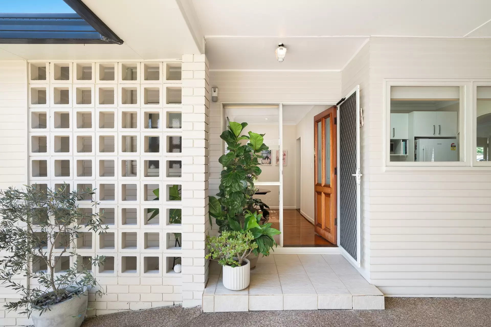 131 Flinders Road, Georges Hall Auction by Richard Matthews Real Estate - image 7