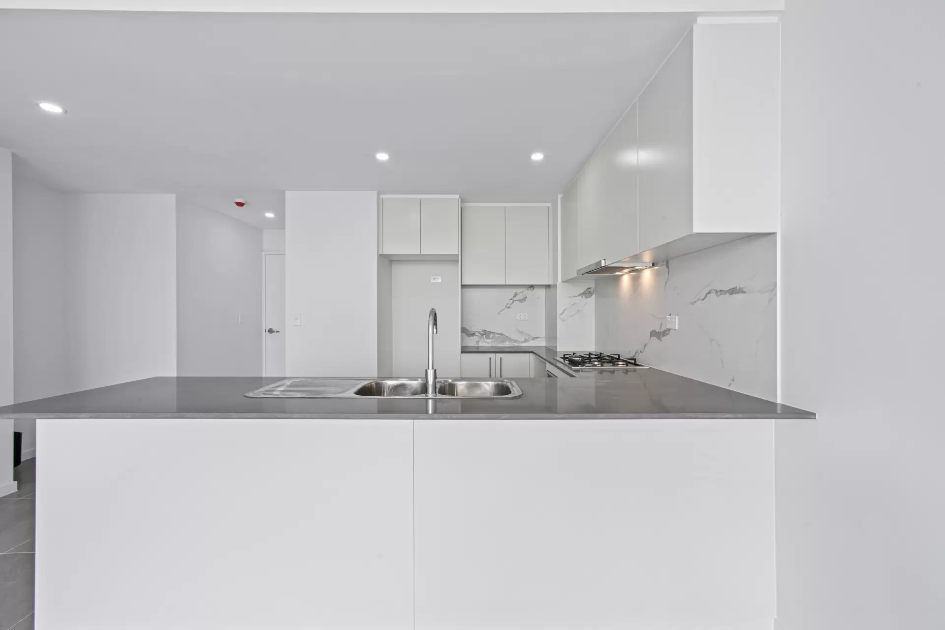 4.11/888 Woodville Road, Villawood For Lease by Richard Matthews Real Estate - image 2