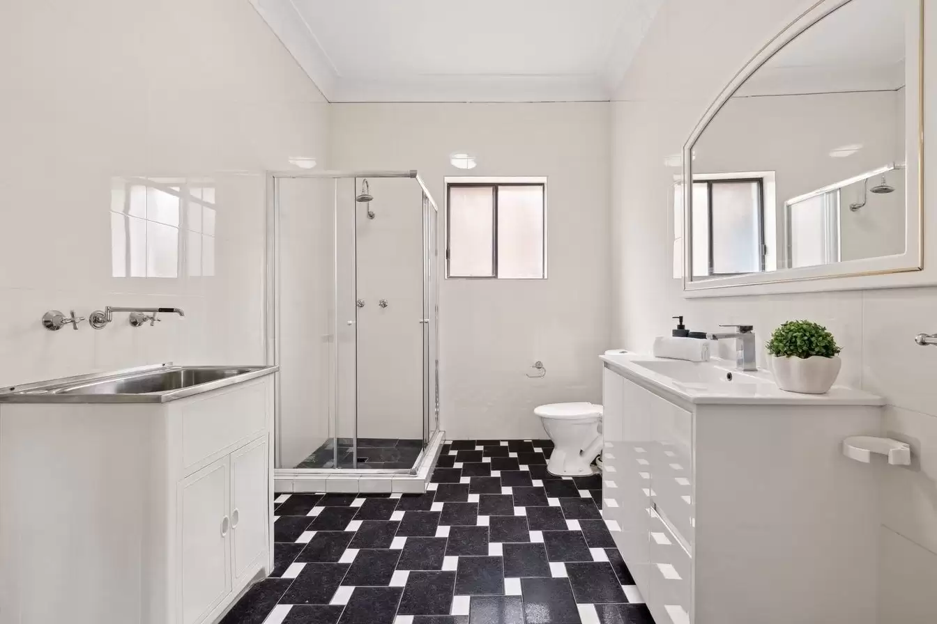 18 Orchard Street, Croydon Leased by Richard Matthews Real Estate - image 8