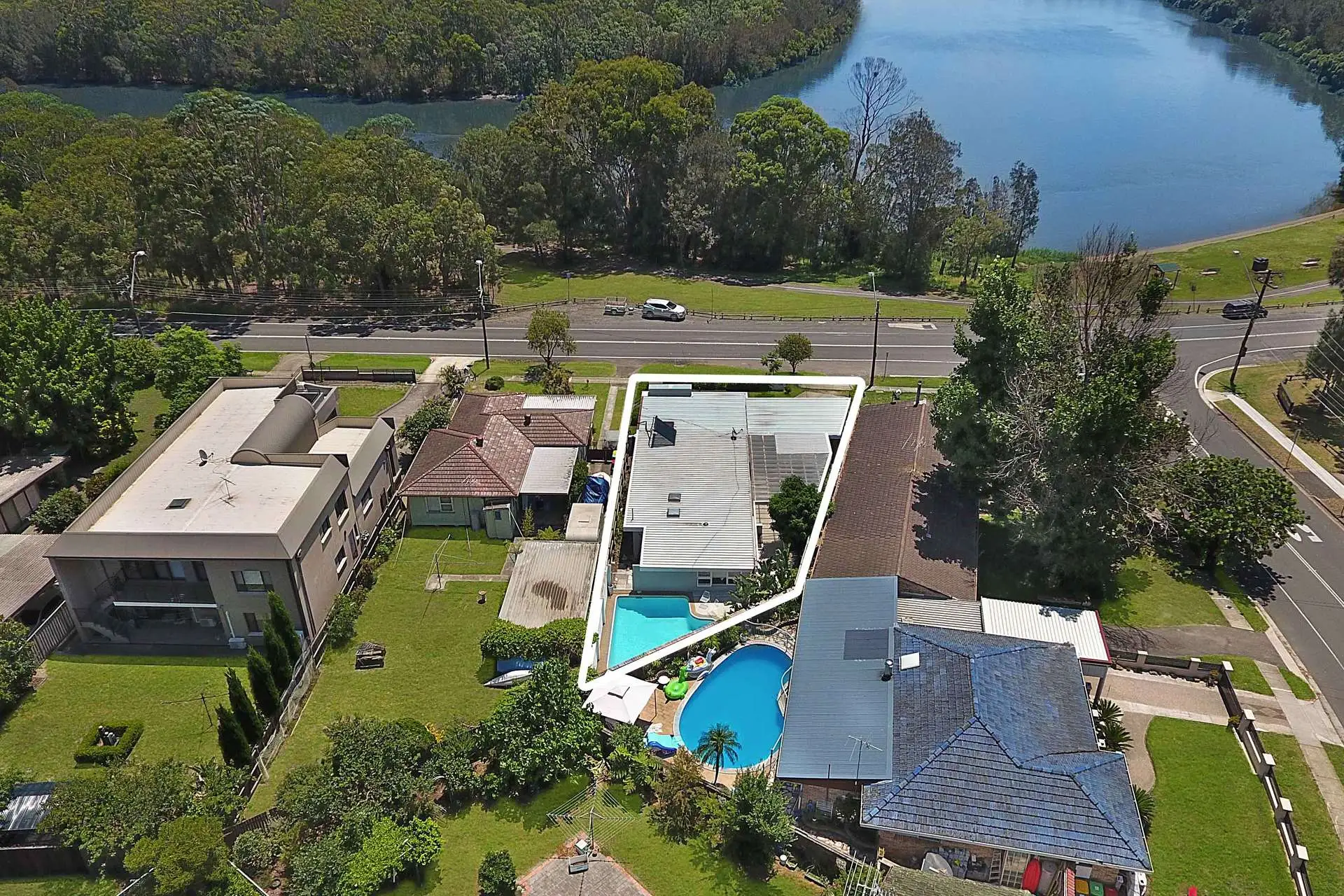573 Henry Lawson Drive, East Hills Sold by Richard Matthews Real Estate - image 7