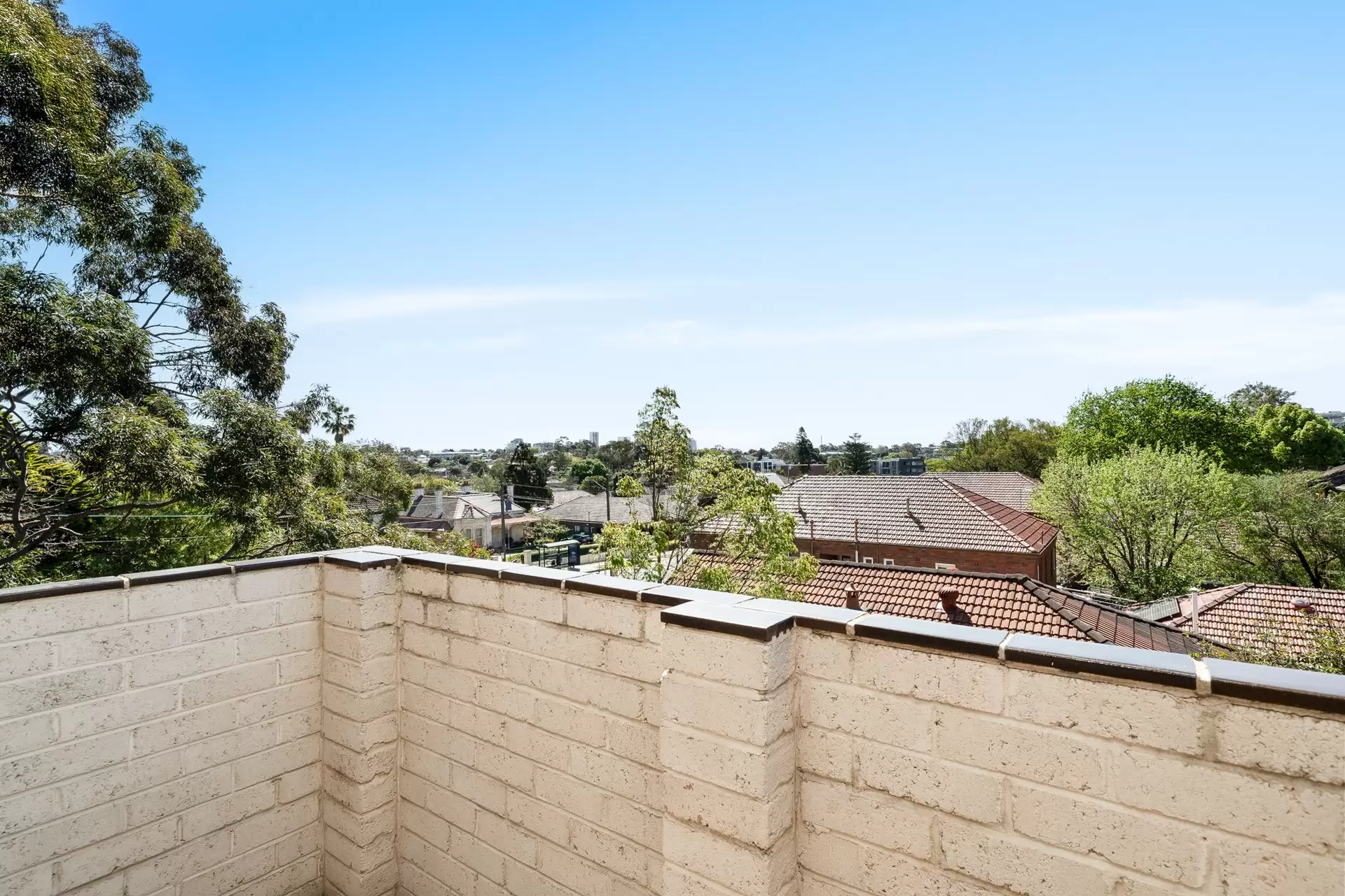 6/74-76 Milton Street, Ashfield Sold by Richard Matthews Real Estate - image 5