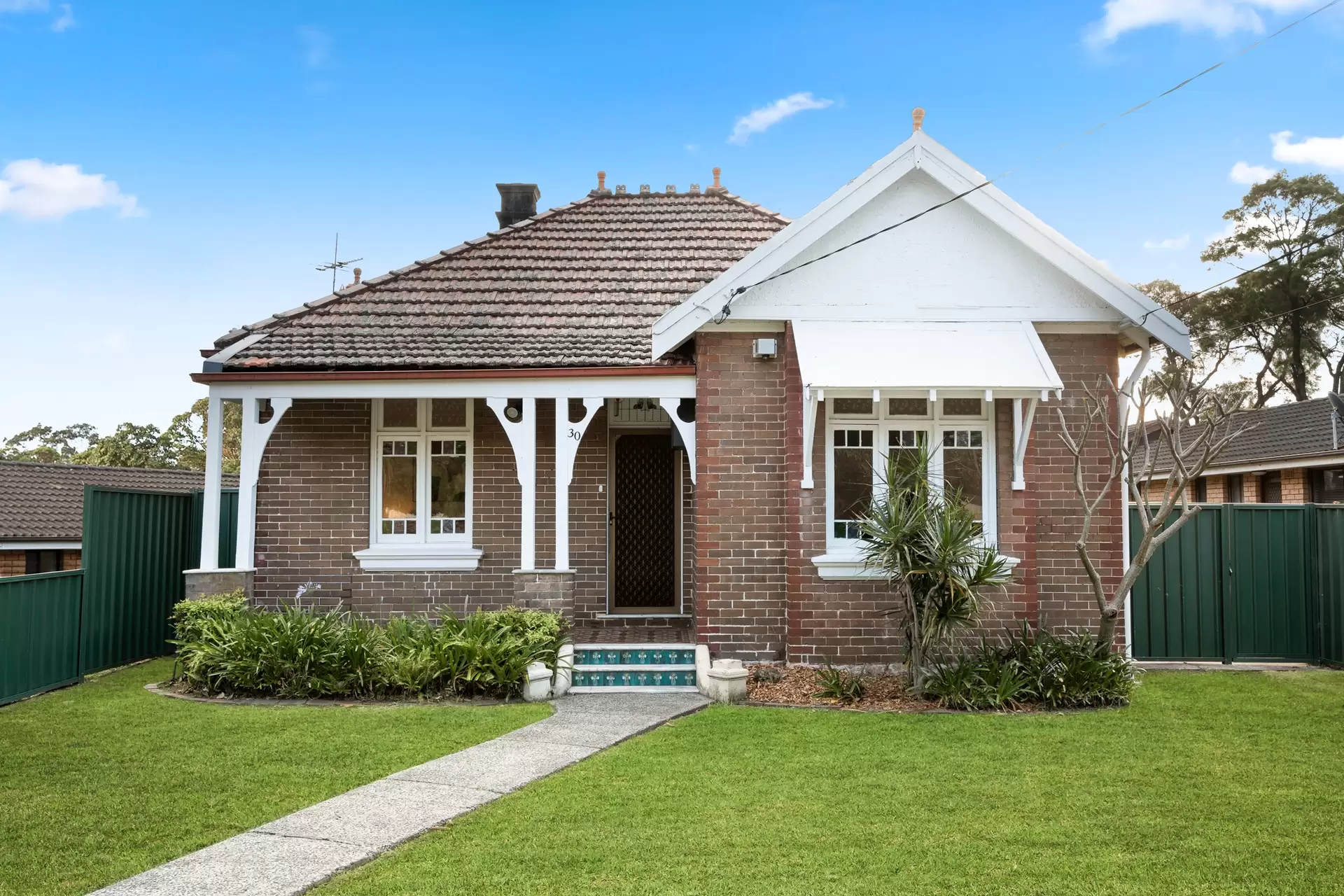 30 First Avenue, Belfield Sold by Richard Matthews Real Estate - image 1