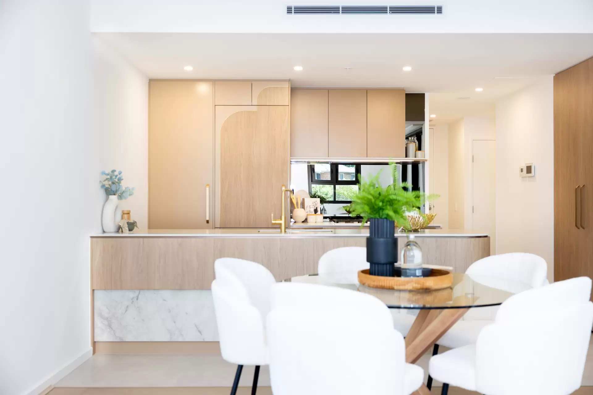 B1405/8 &18  Garthowen Crescent, Castle Hill For Lease by Richard Matthews Real Estate - image 2