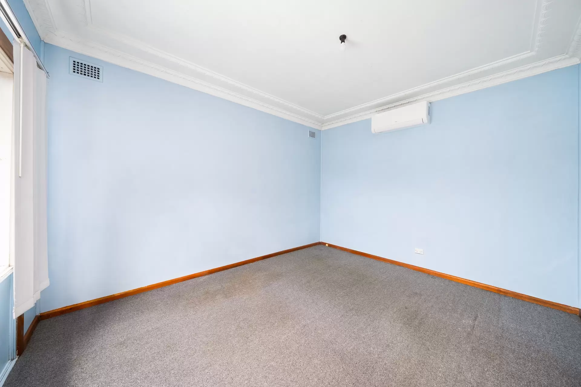 29 Marion Street, Blacktown Auction by Richard Matthews Real Estate - image 6