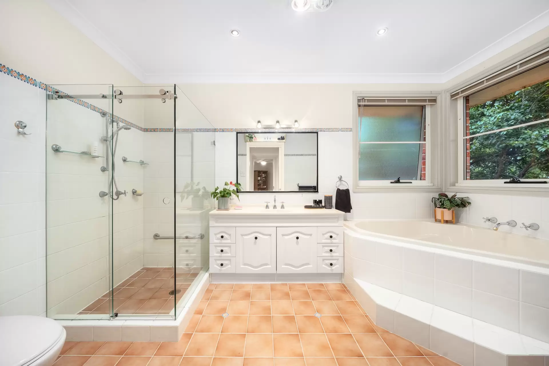 69 Bignell Street, Illawong Auction by Richard Matthews Real Estate - image 11