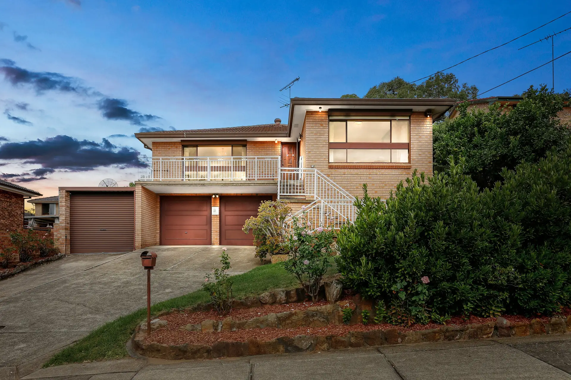 15 Foley Street, Georges Hall Sold by Richard Matthews Real Estate - image 1