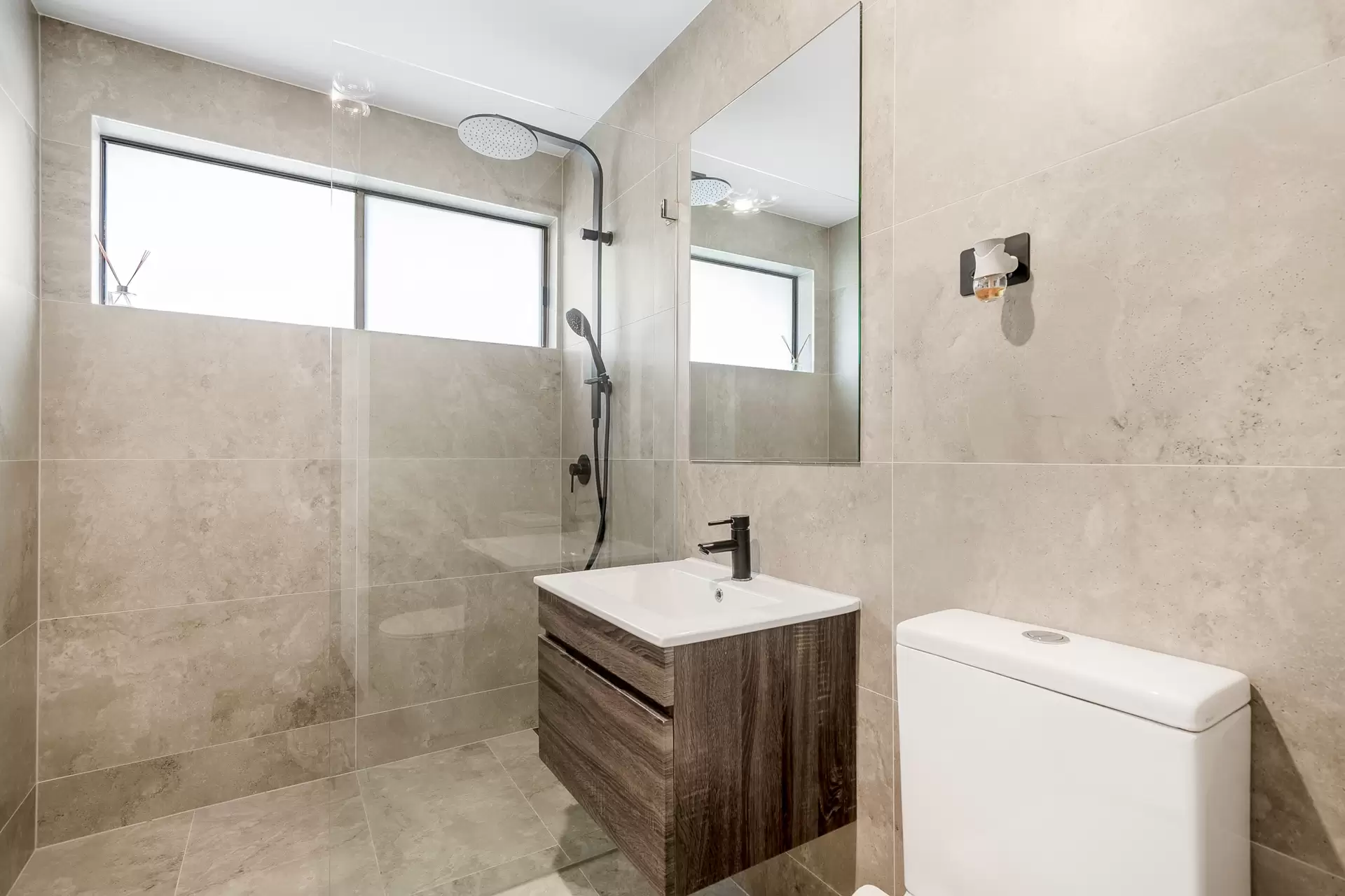 66 Brushwood Drive, Alfords Point Auction by Richard Matthews Real Estate - image 10