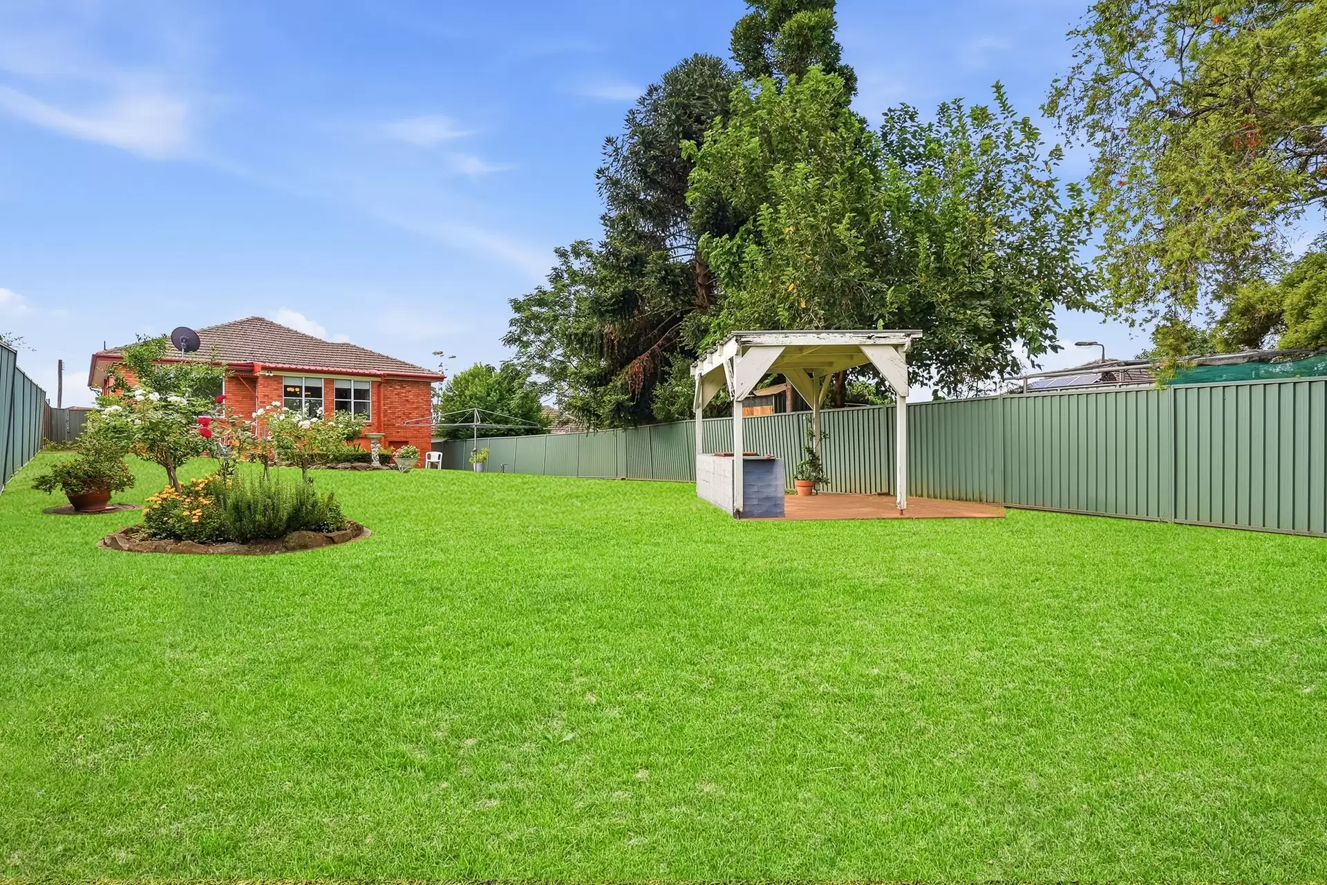 6 Derwent Parade, Blacktown Sold by Richard Matthews Real Estate - image 11