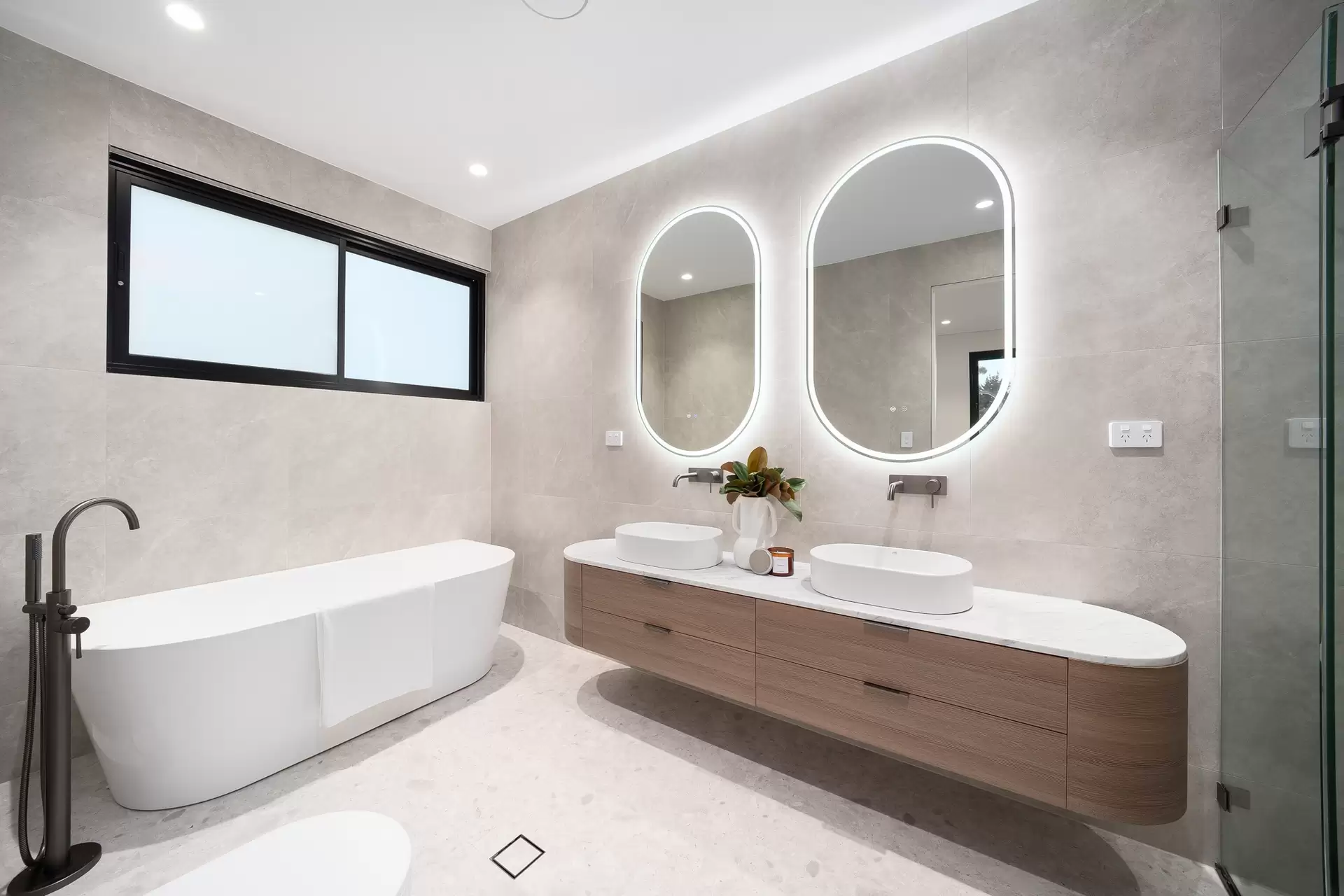 21 Noble Avenue, Strathfield Auction by Richard Matthews Real Estate - image 7