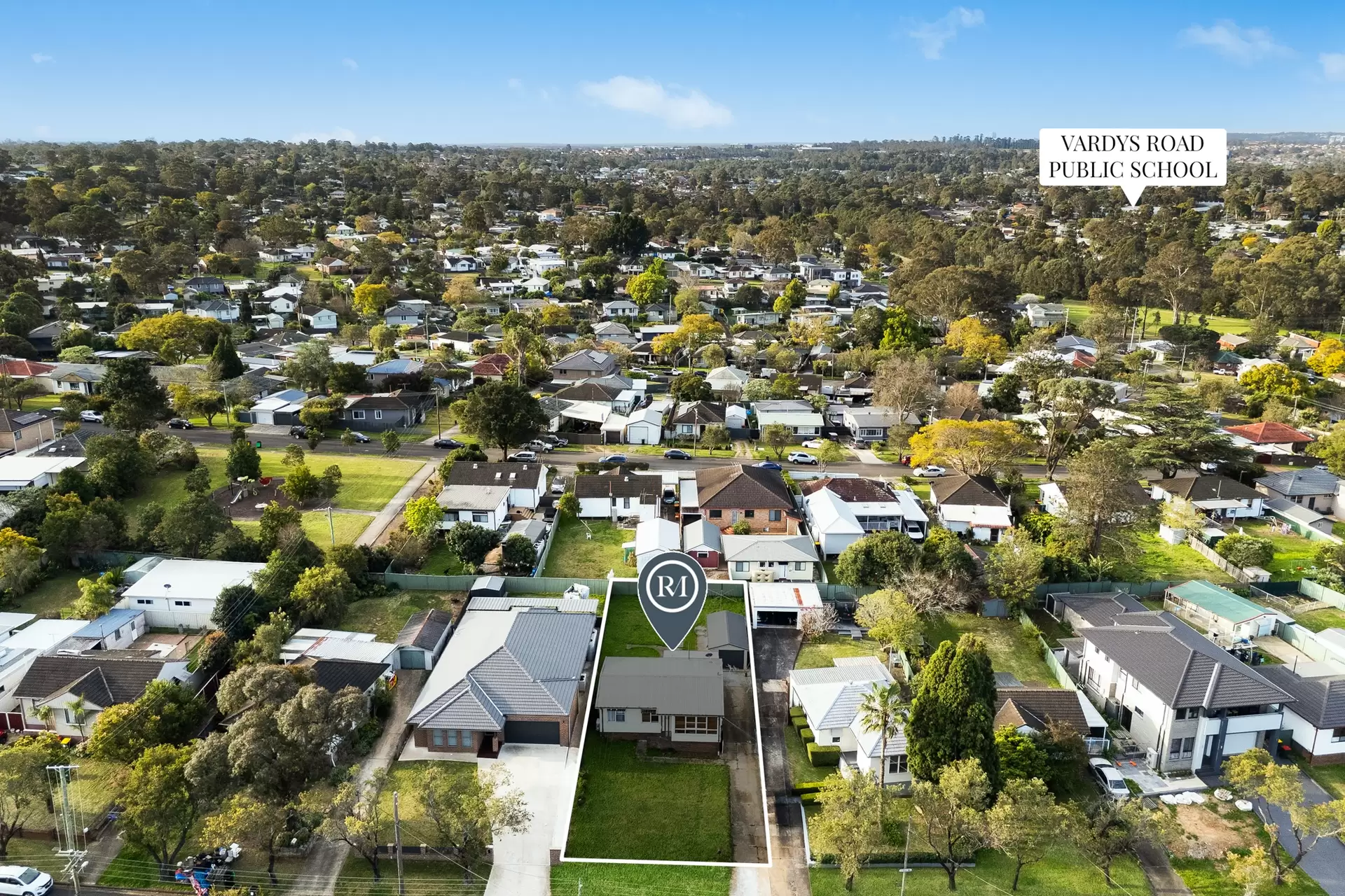 42  Christine Crescent, Lalor Park For Sale by Richard Matthews Real Estate - image 10