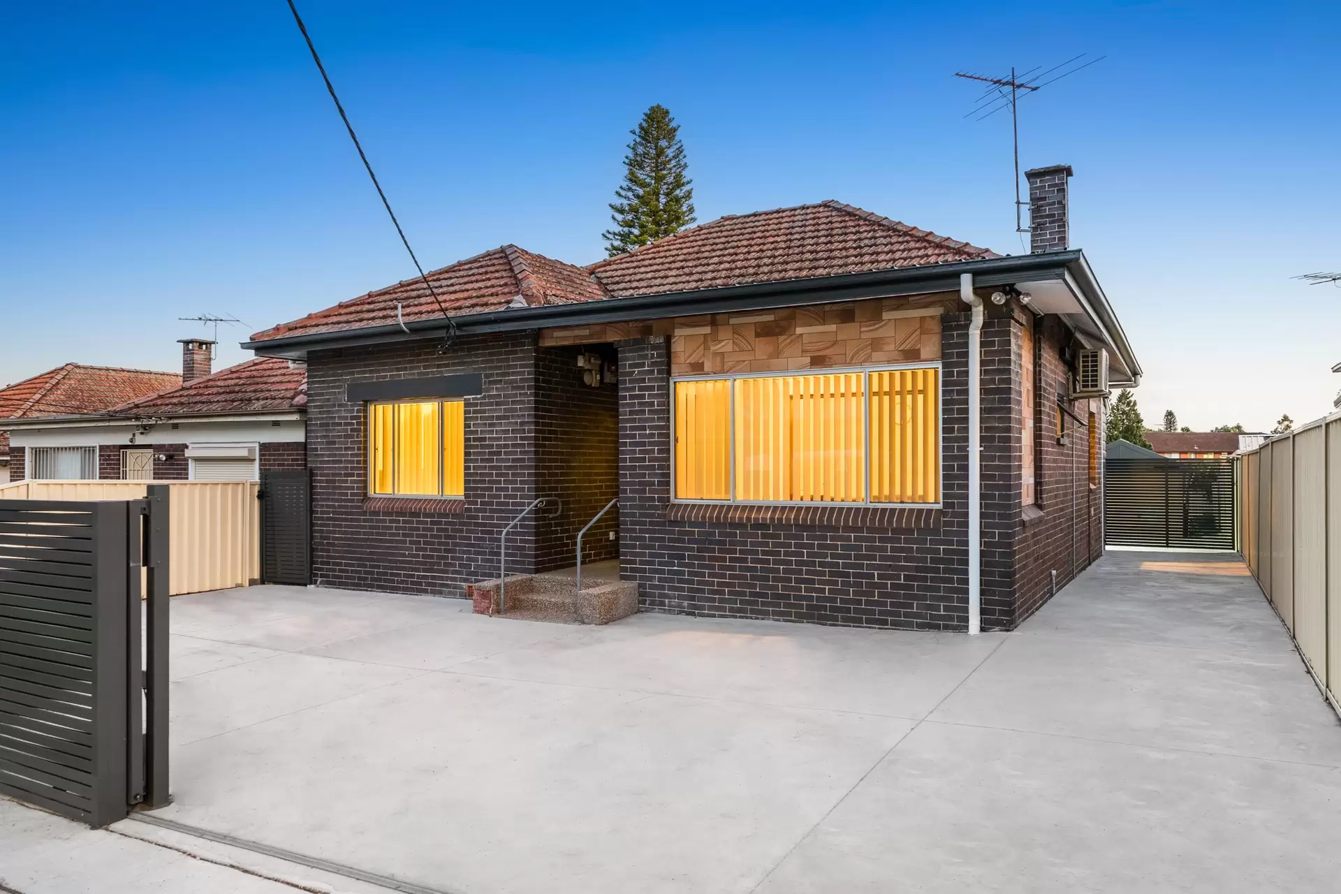 28 Bazentin Street, Belfield Auction by Richard Matthews Real Estate - image 1