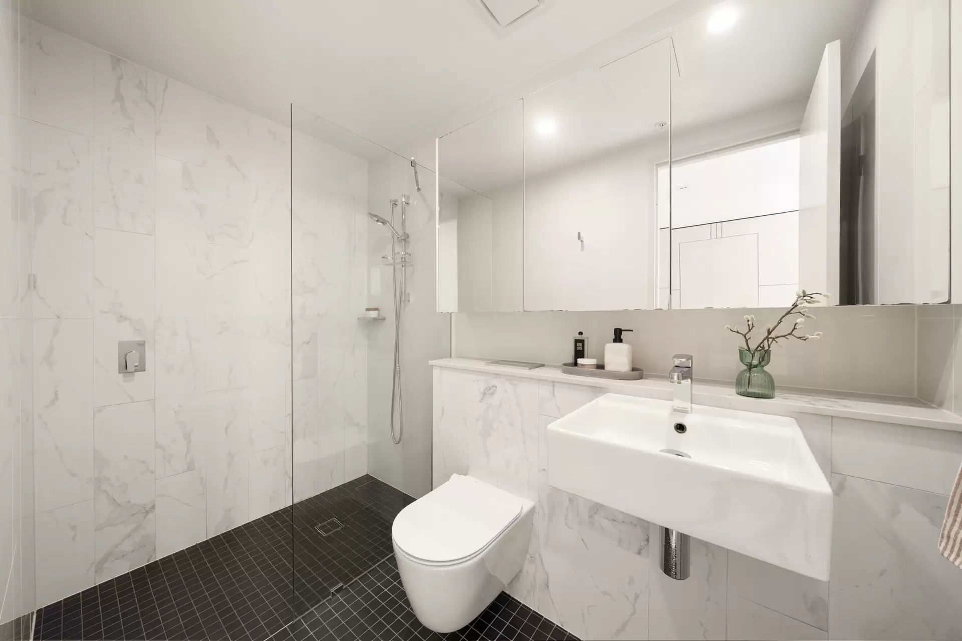 1116/3 Carter Street, Lidcombe For Sale by Richard Matthews Real Estate - image 10
