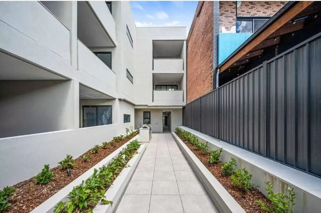 1/38 Georges Crescent, Georges Hall For Lease by Richard Matthews Real Estate - image 1