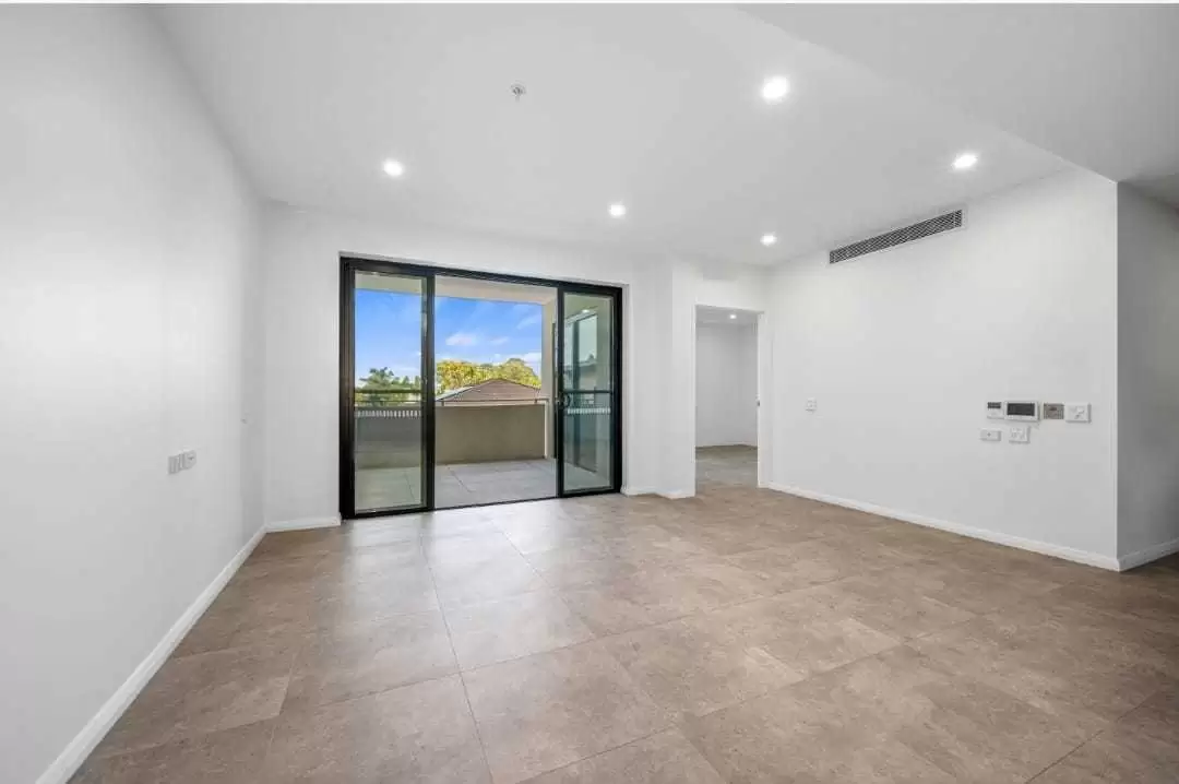 1/38 Georges Crescent, Georges Hall For Lease by Richard Matthews Real Estate - image 3