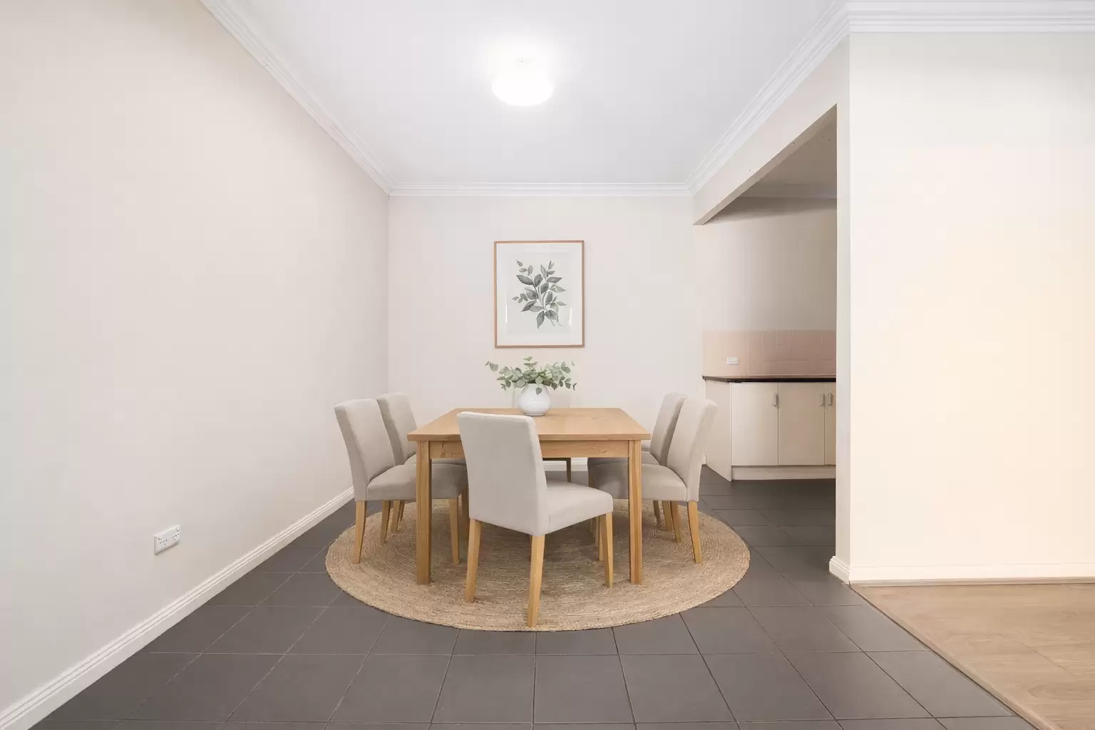 42 Endeavour Road, Georges Hall Auction by Richard Matthews Real Estate - image 5