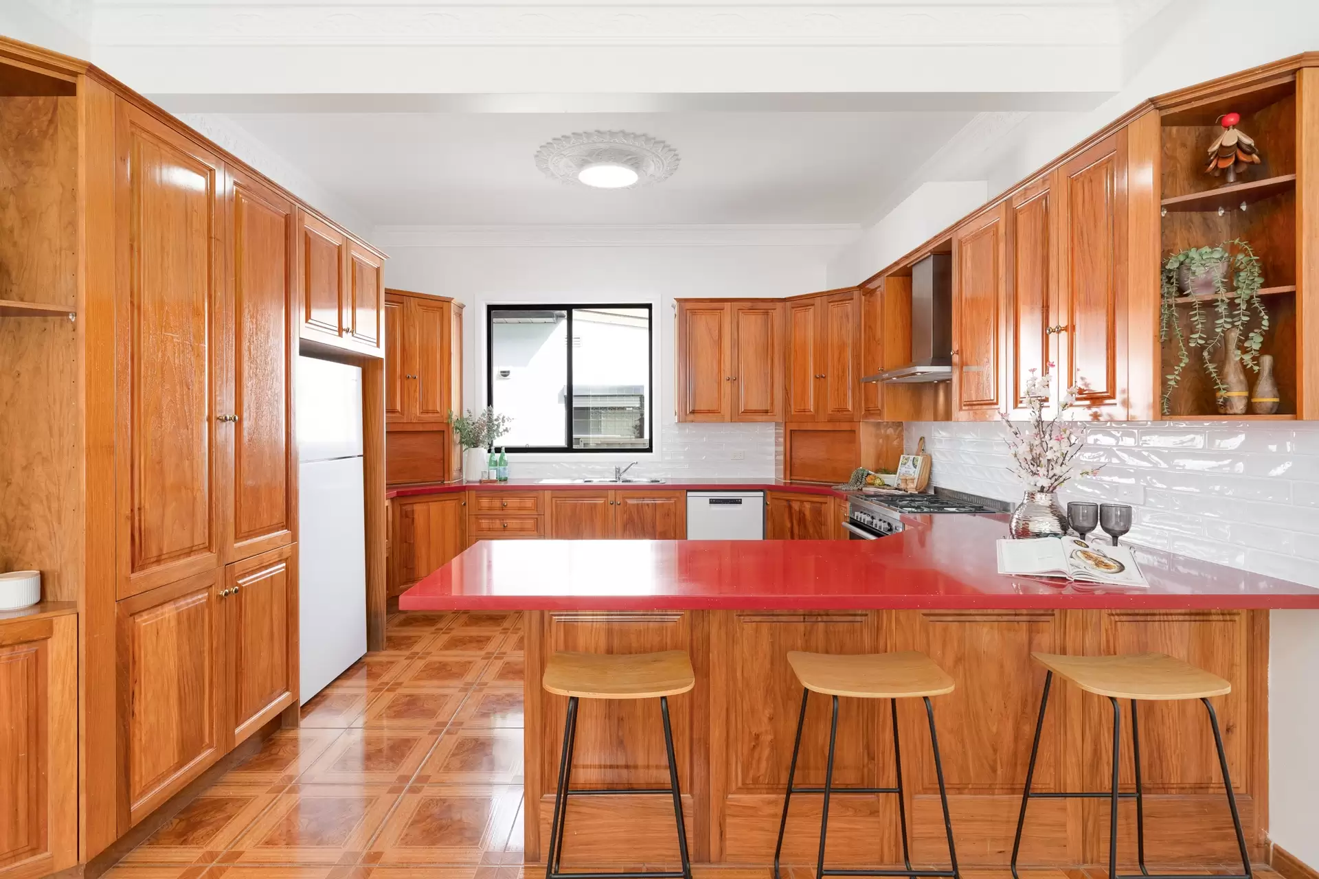 97 King Street, Canterbury Leased by Richard Matthews Real Estate - image 3