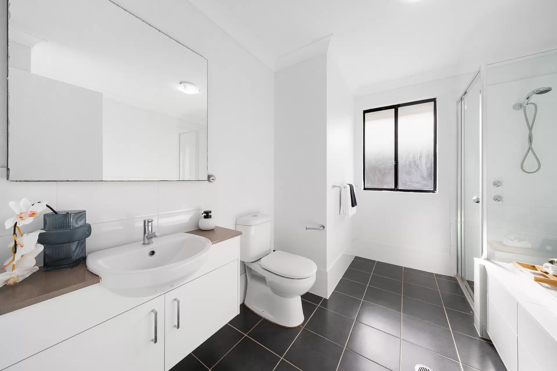 50 Bresnihan Avenue, North Kellyville Auction by Richard Matthews Real Estate - image 7