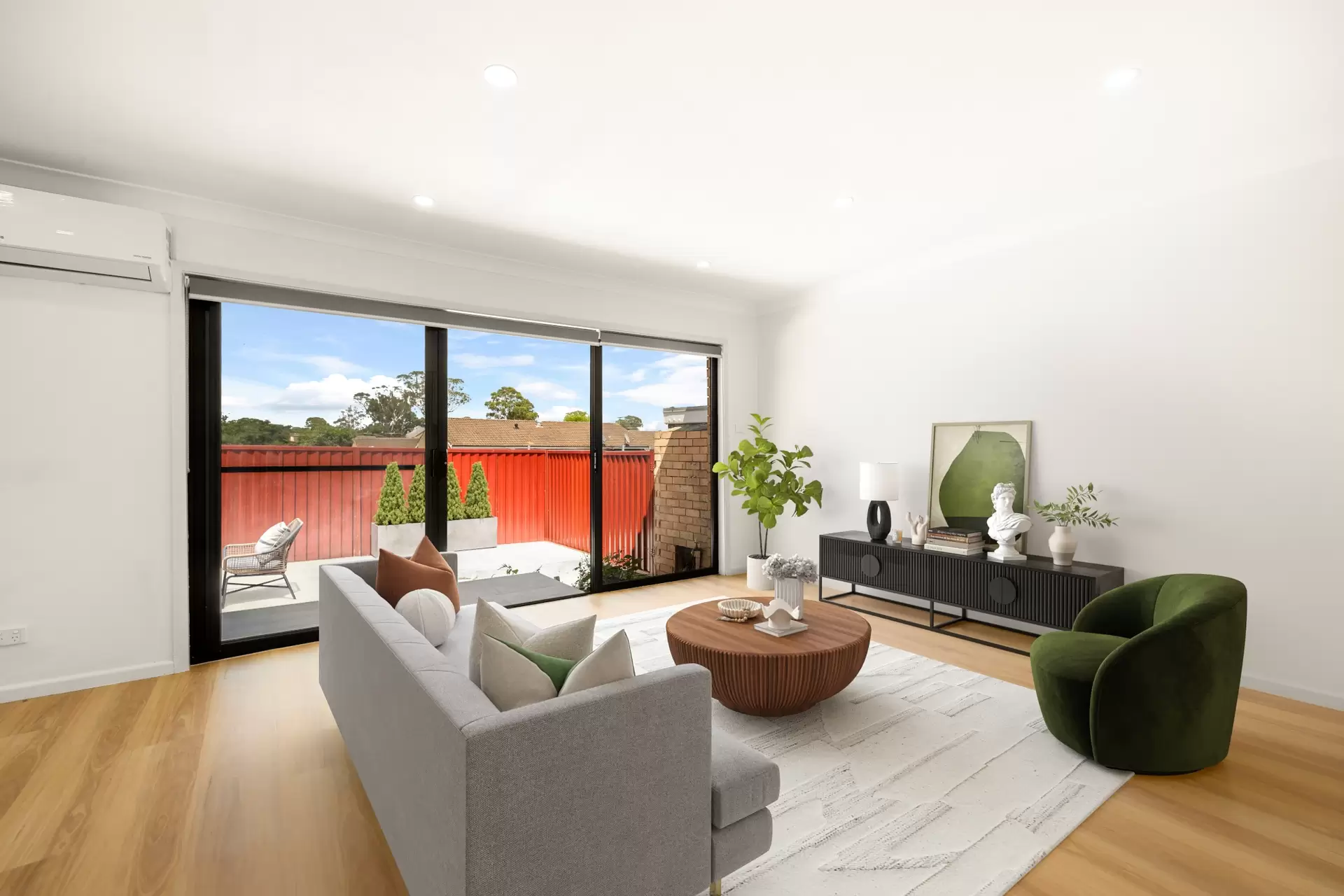34 Currawong Street, Ingleburn Auction by Richard Matthews Real Estate - image 3