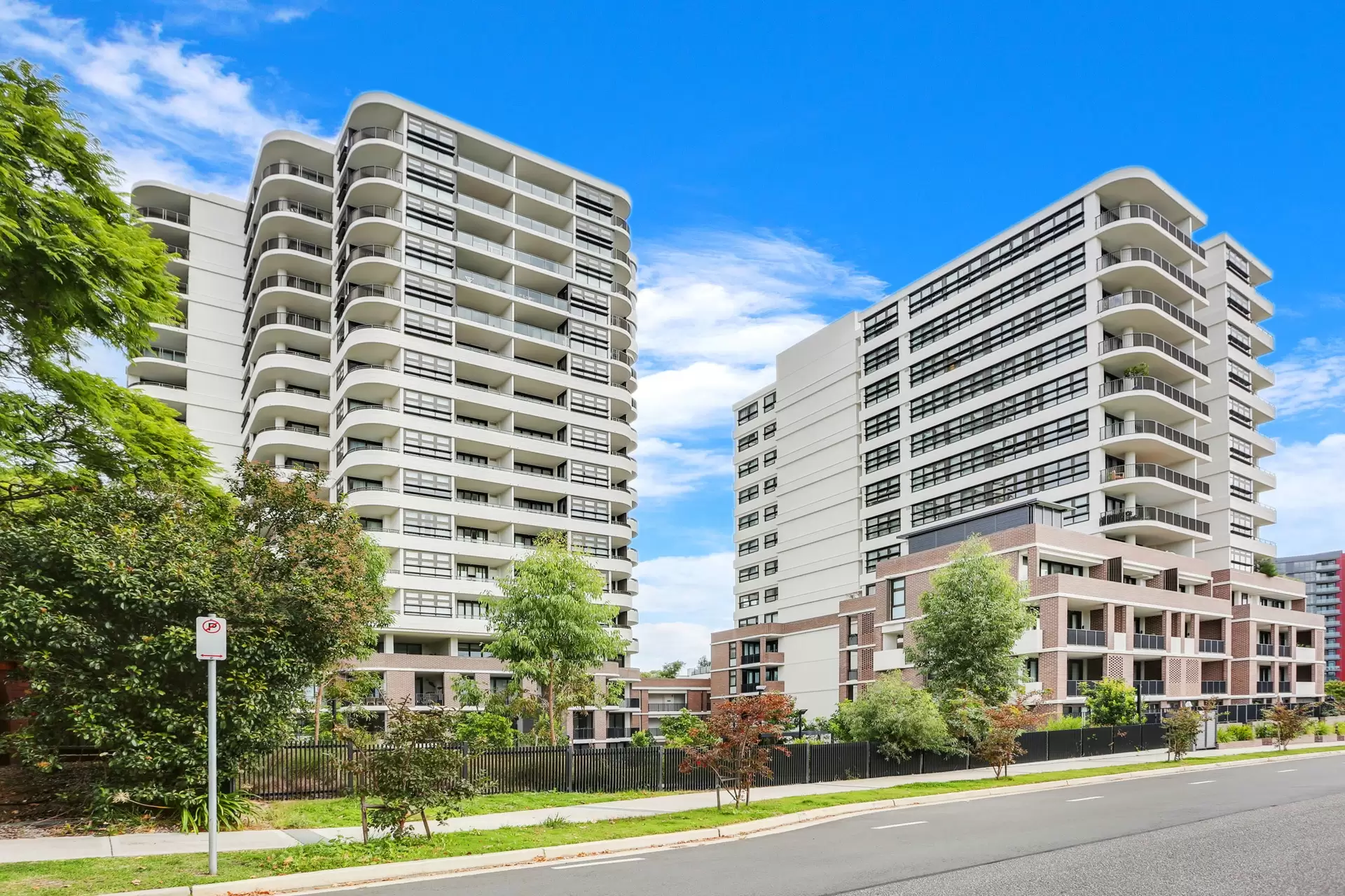 A110/8 & 18  Garthowen Crescent, Castle Hill For Lease by Richard Matthews Real Estate - image 1