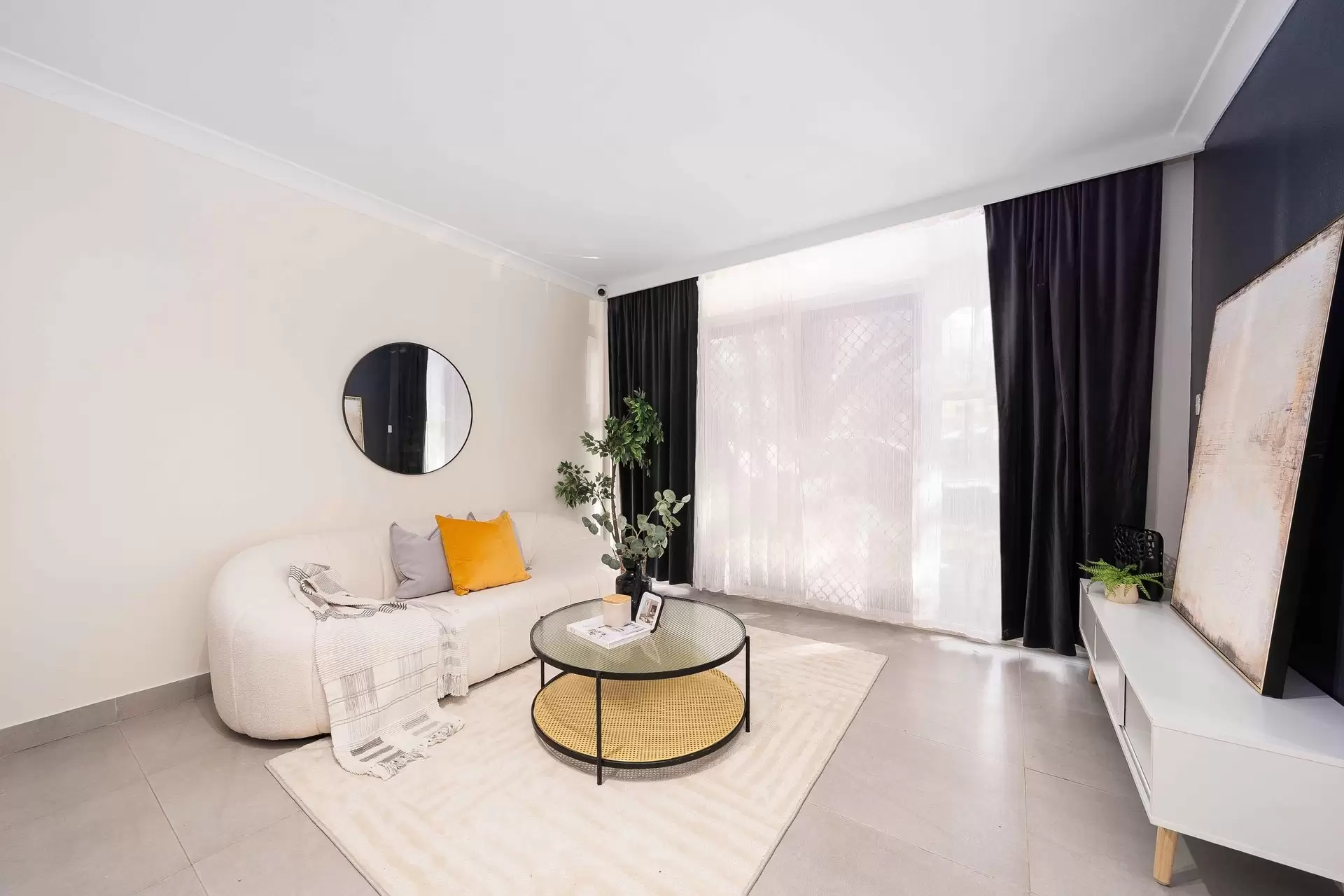 8/70-74 The Boulevarde, Strathfield Auction by Richard Matthews Real Estate - image 3