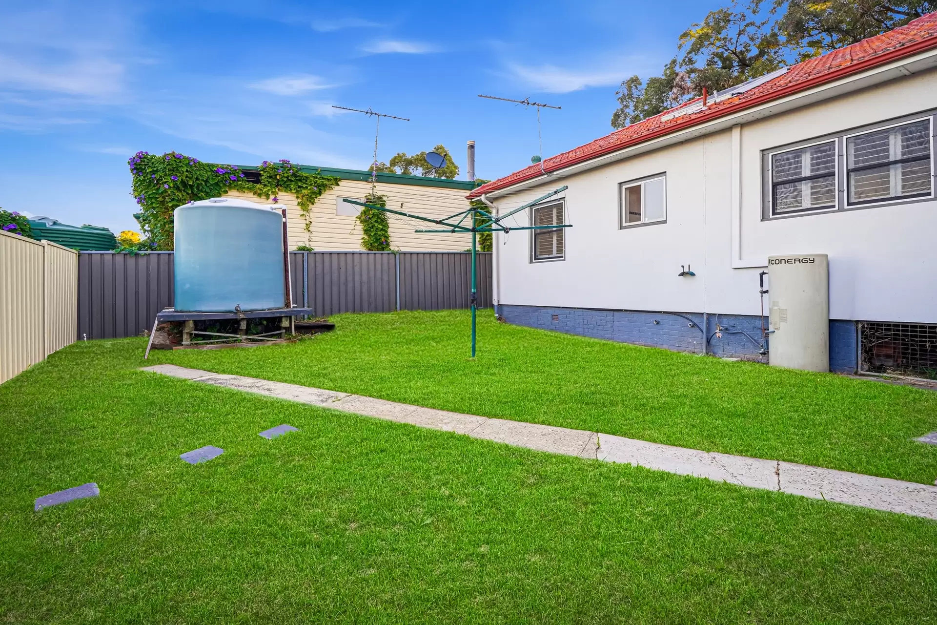 5 Dina Beth Avenue, Blacktown Auction by Richard Matthews Real Estate - image 7