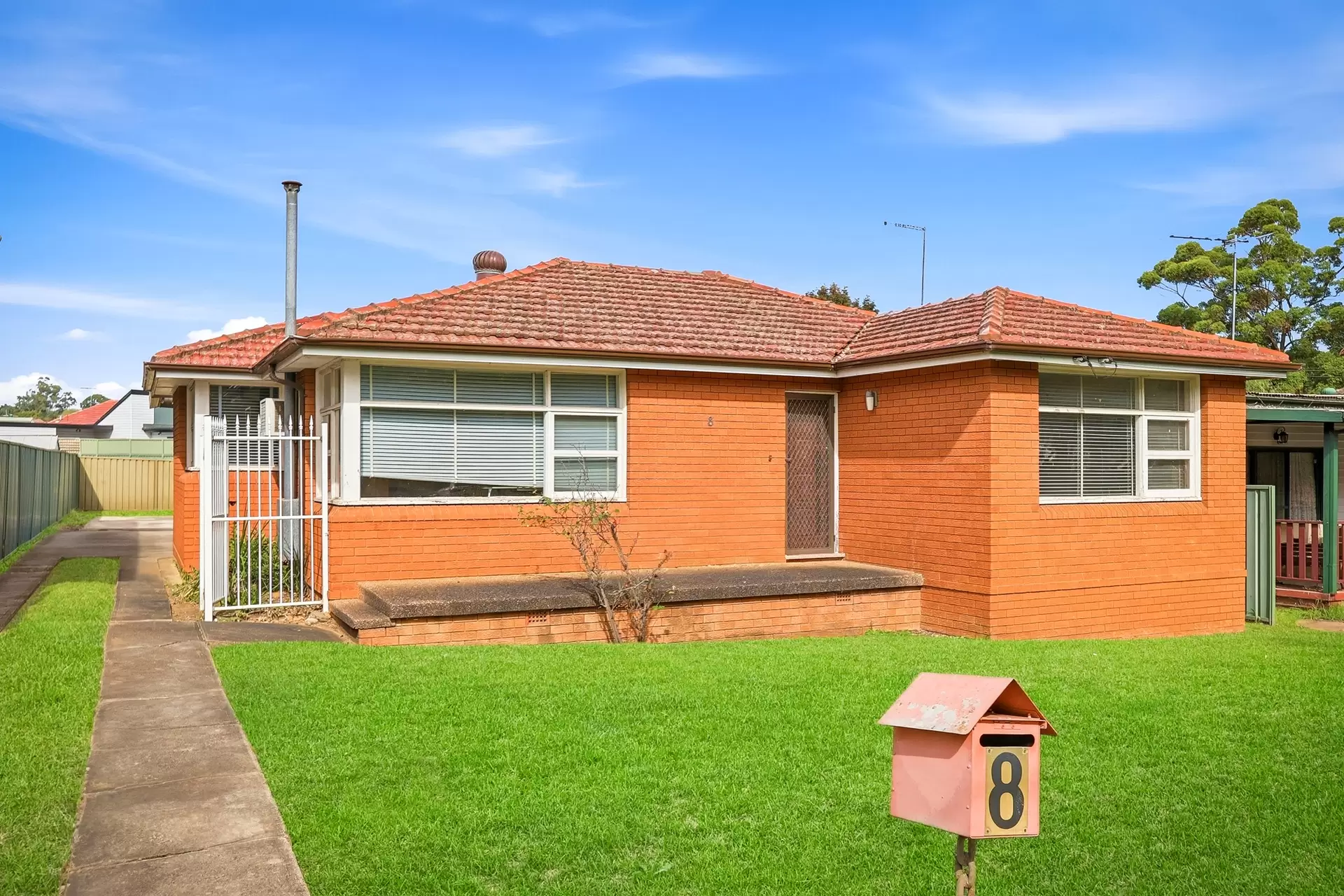 8 Iona Street, Blacktown Sold by Richard Matthews Real Estate - image 1