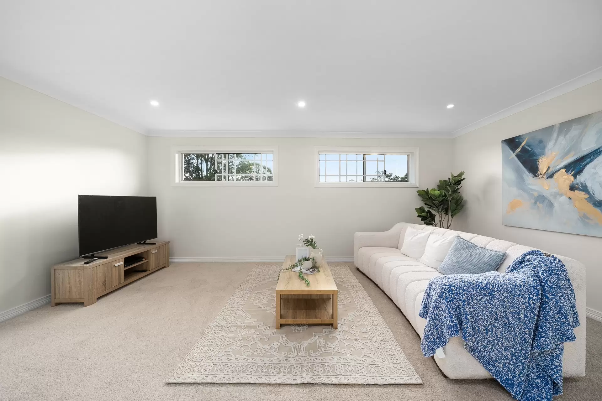 12 Gabrielle Avenue, Baulkham Hills Auction by Richard Matthews Real Estate - image 11