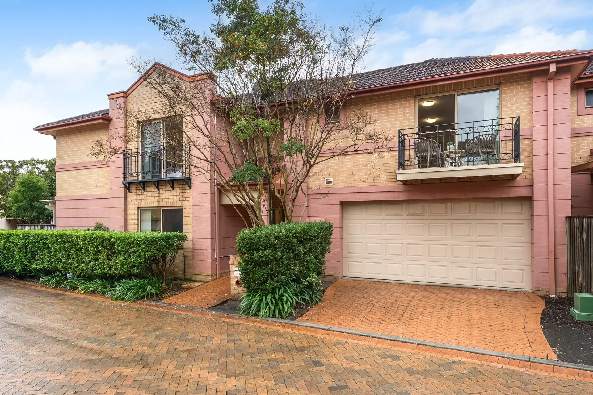 12 Wiltshire Close, Liberty Grove Auction by Richard Matthews Real Estate - image 1