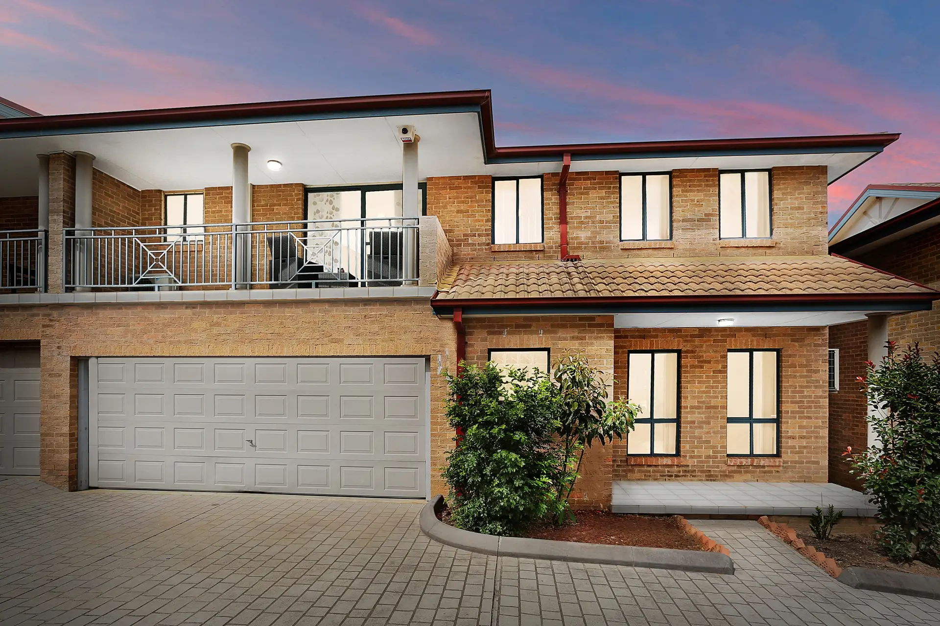 3/16a Balmoral Crescent, Georges Hall Sold by Richard Matthews Real Estate - image 1