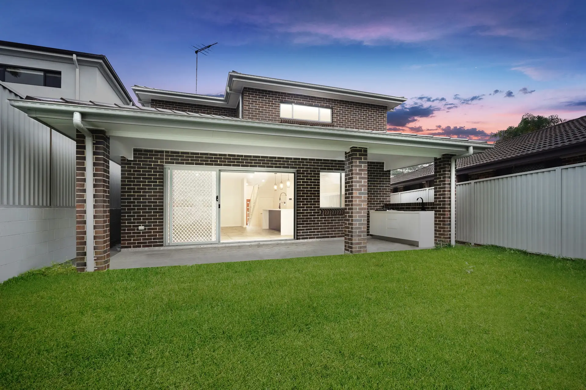 2a Hishion Place, Georges Hall Sold by Richard Matthews Real Estate - image 10