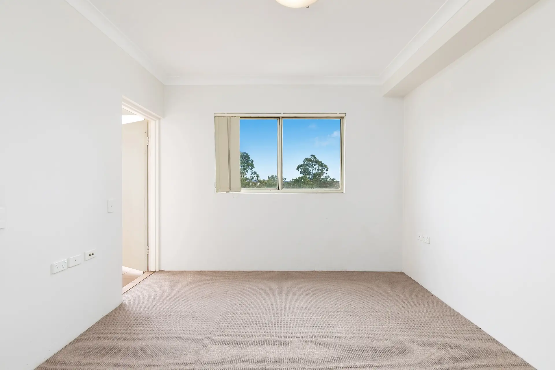 34/12-14 Benedict Court, Holroyd Sold by Richard Matthews Real Estate - image 5