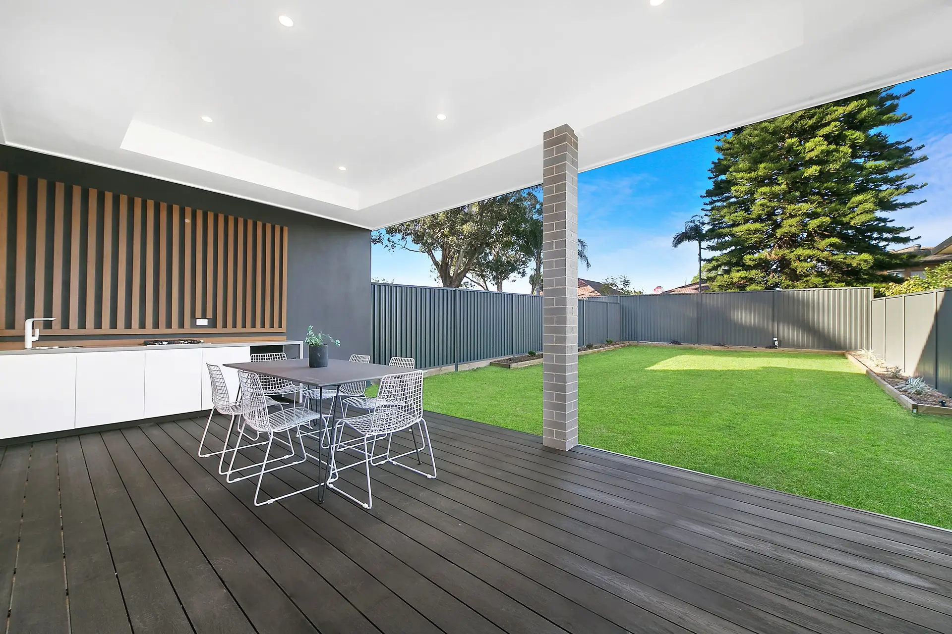 165a Rex Road, Georges Hall Sold by Richard Matthews Real Estate - image 7