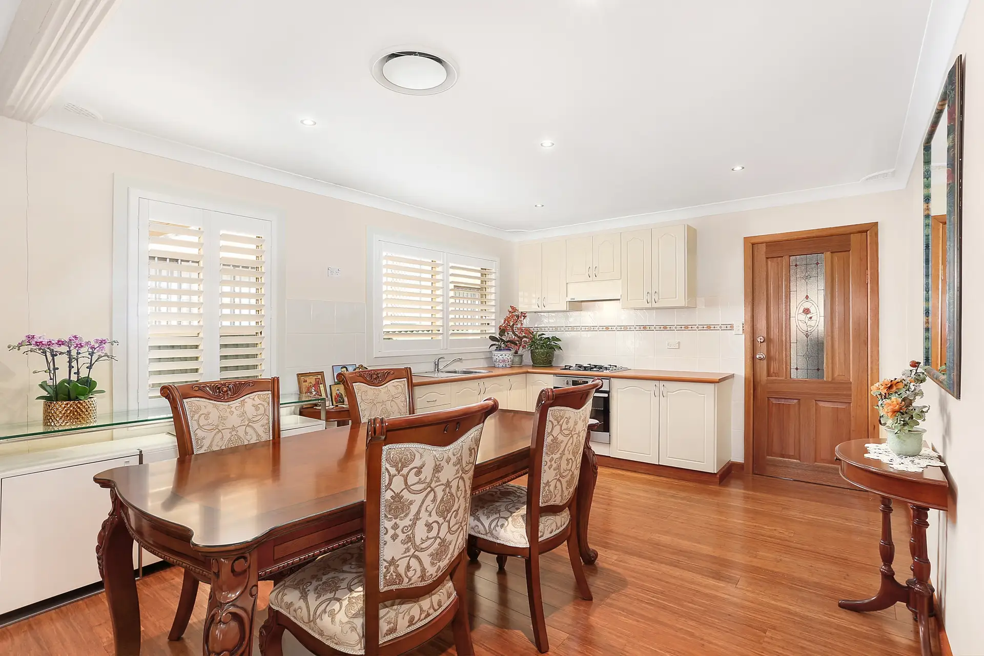 33 Crucie Avenue, Bass Hill Sold by Richard Matthews Real Estate - image 3