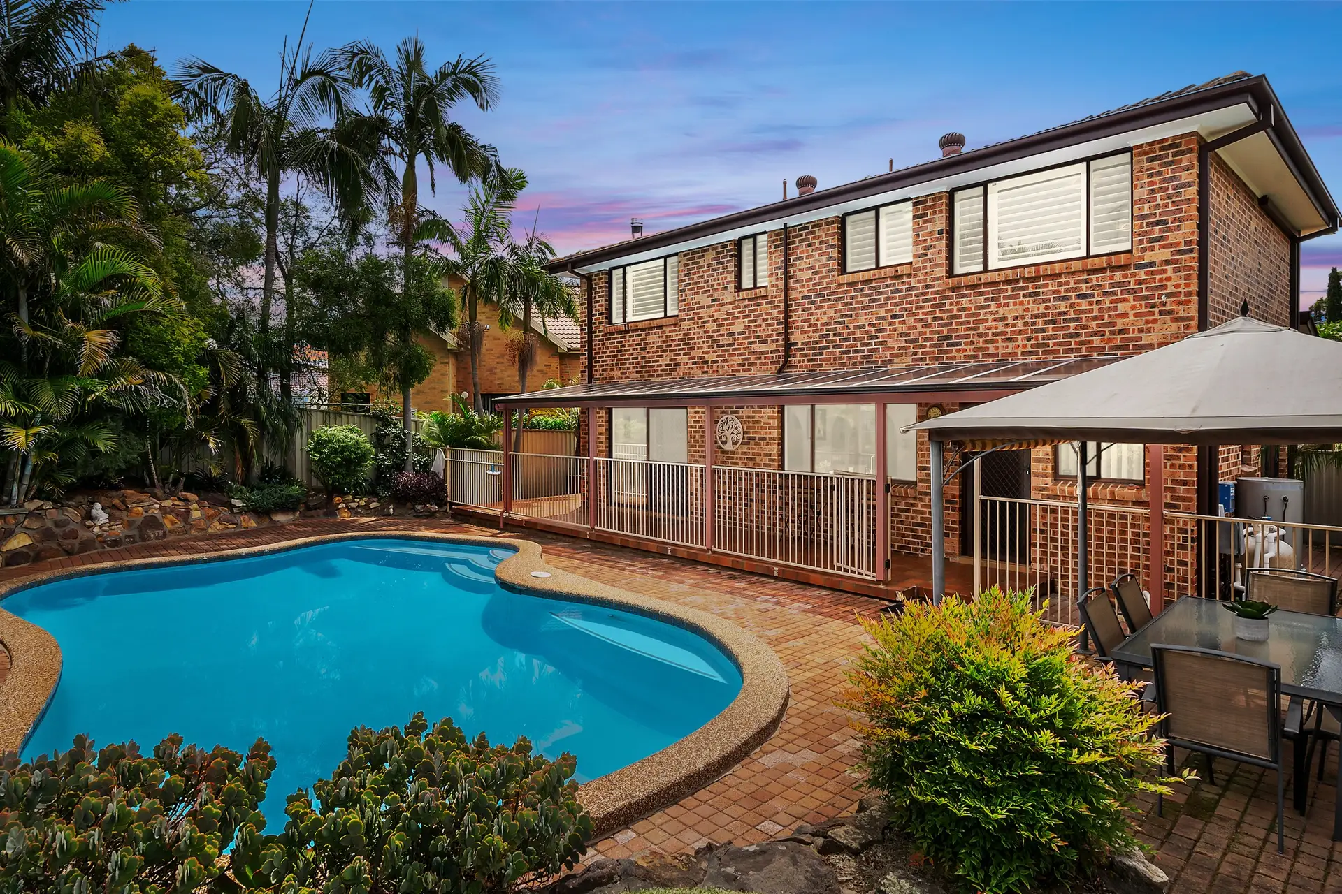 17 Balmoral Crescent, Georges Hall Sold by Richard Matthews Real Estate - image 6