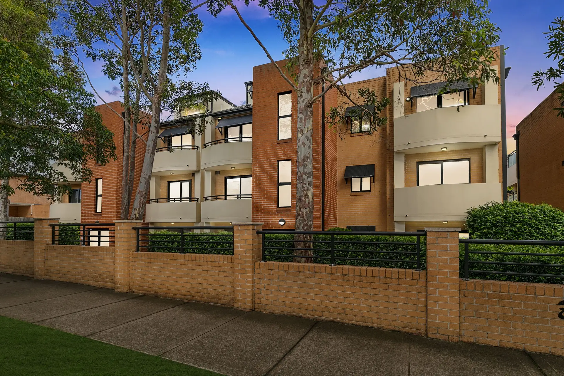 9/19-27 Eastbourne Road, Homebush West Sold by Richard Matthews Real Estate - image 6